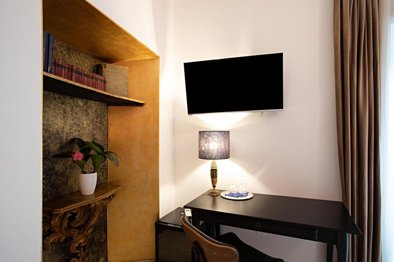 Ludus Rooms Рим Екстериор снимка
